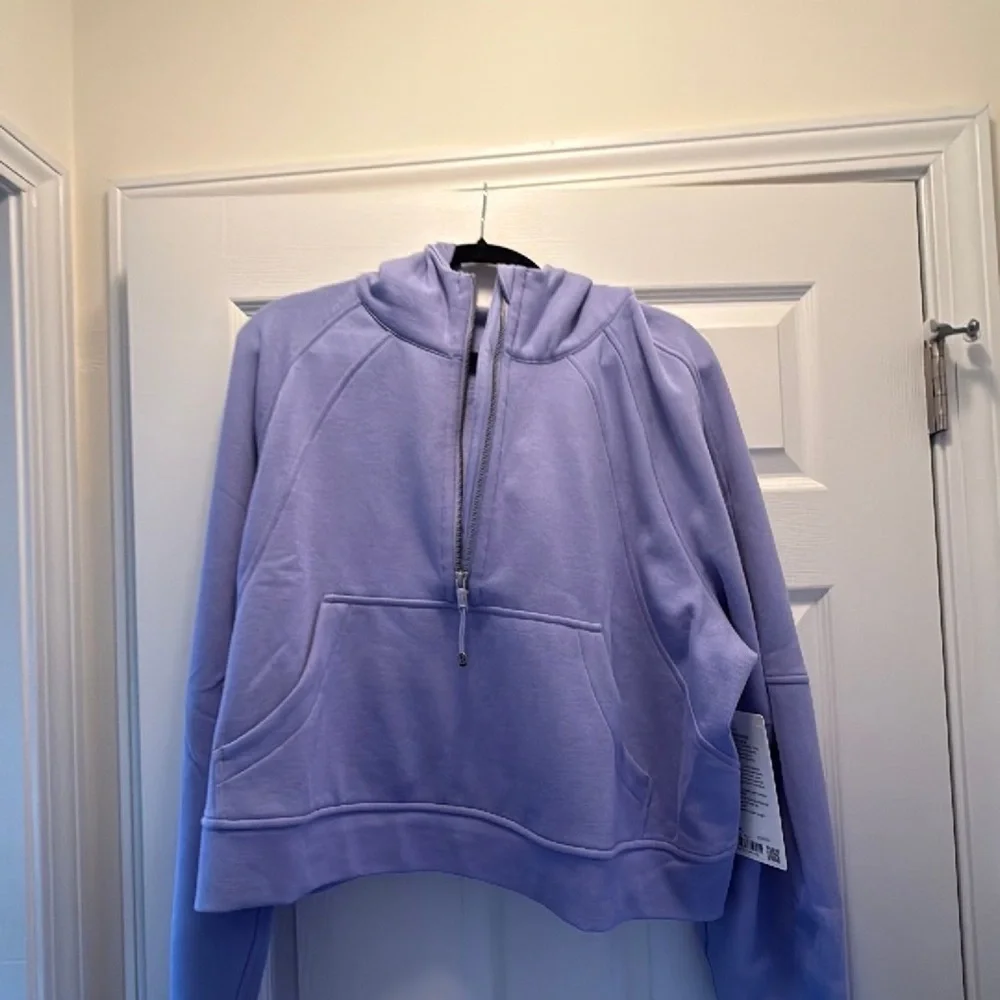 Lululemon Oversized Half Zip Hoodie XL/XXL, NWT
Colorway: Dusty Lilac ๐ - Picture 3 of 5